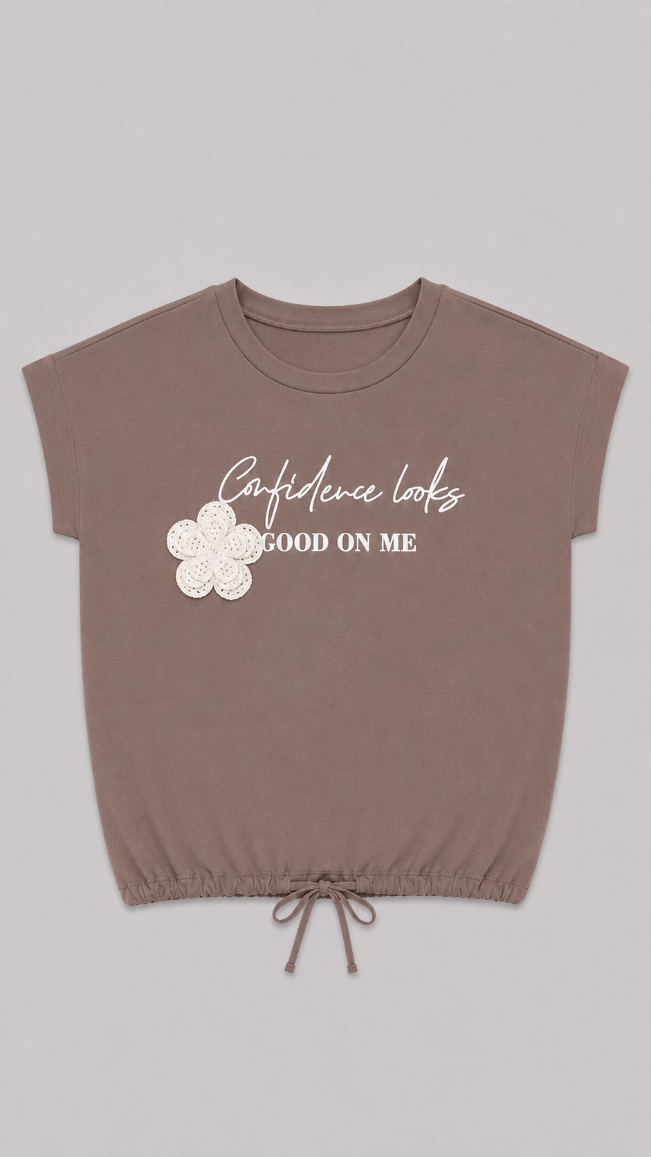 Camiseta con Aplique Floral