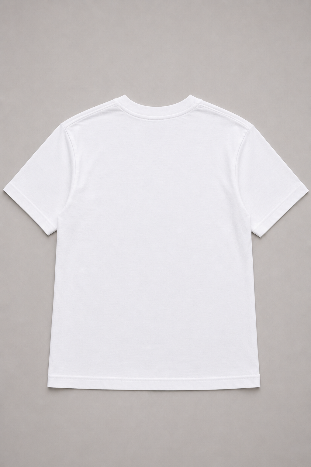 camiseta con estampado delantero