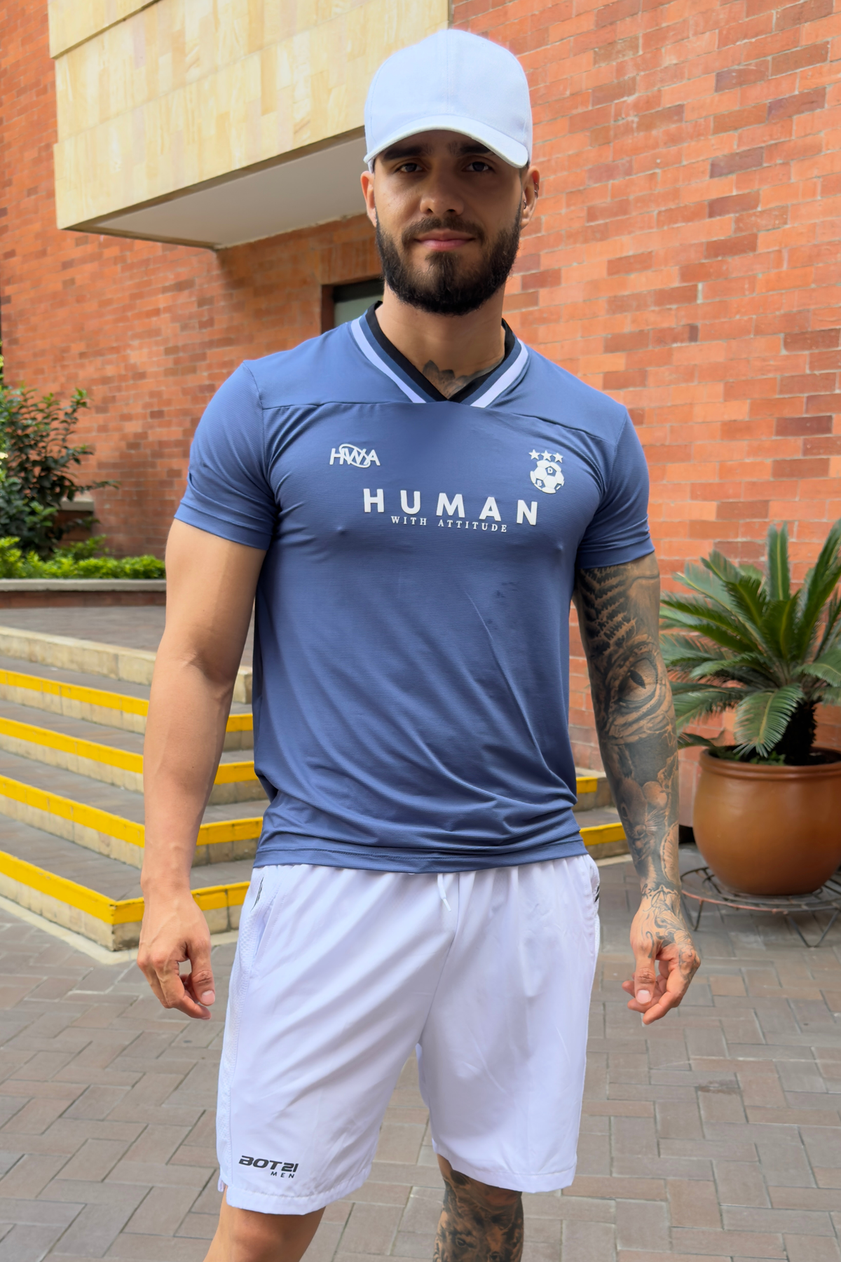 Camiseta Detalle en el cuello