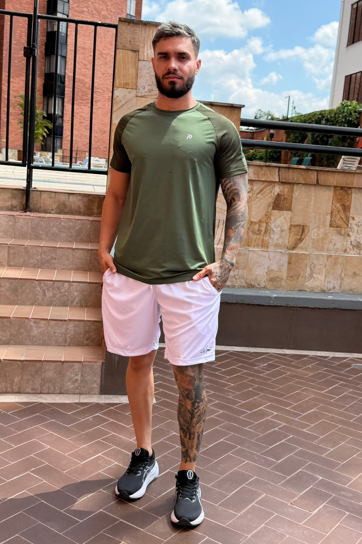 Camiseta Estampado Hombros