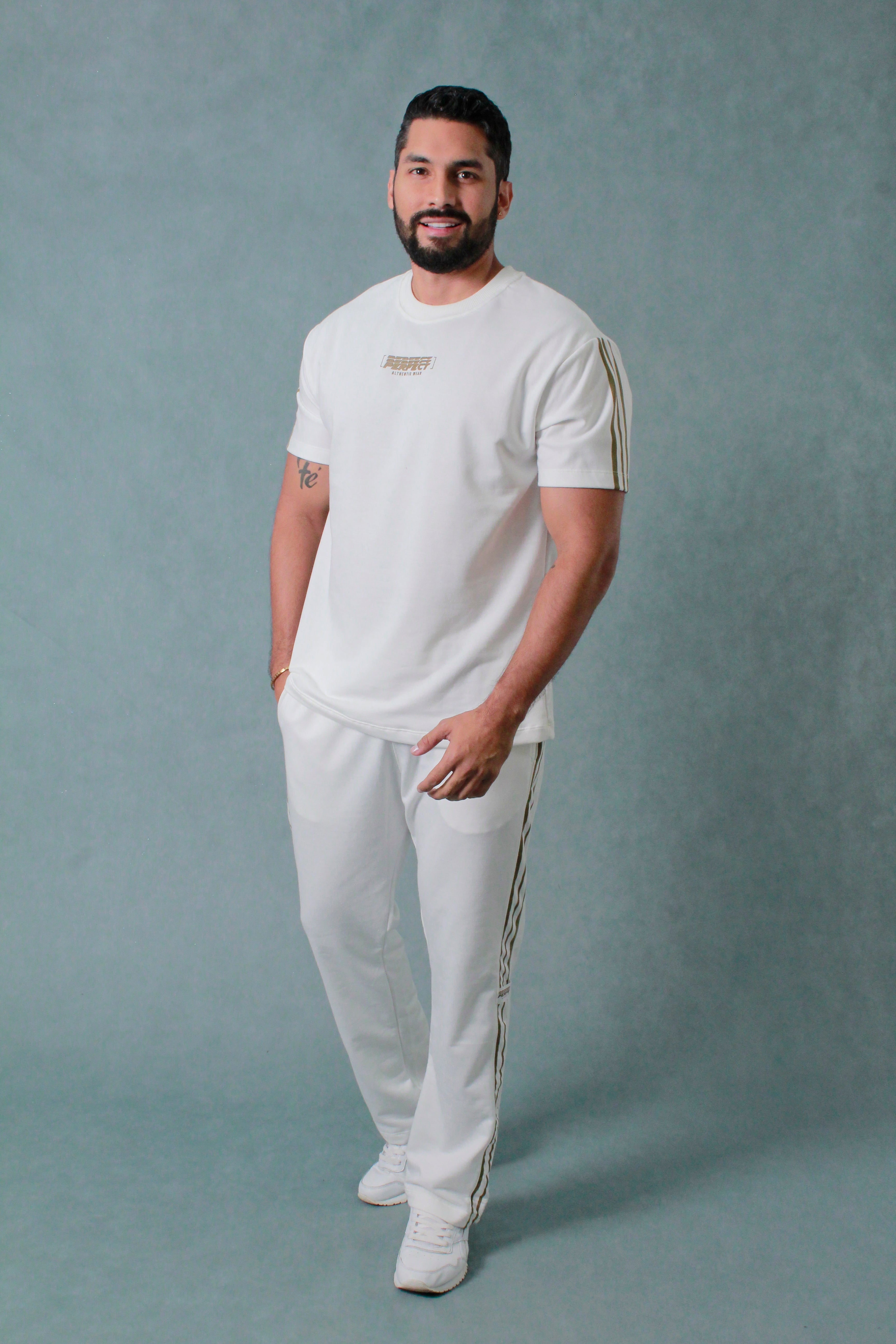 CAMISETA HOMBRE BOX FIT BURDA