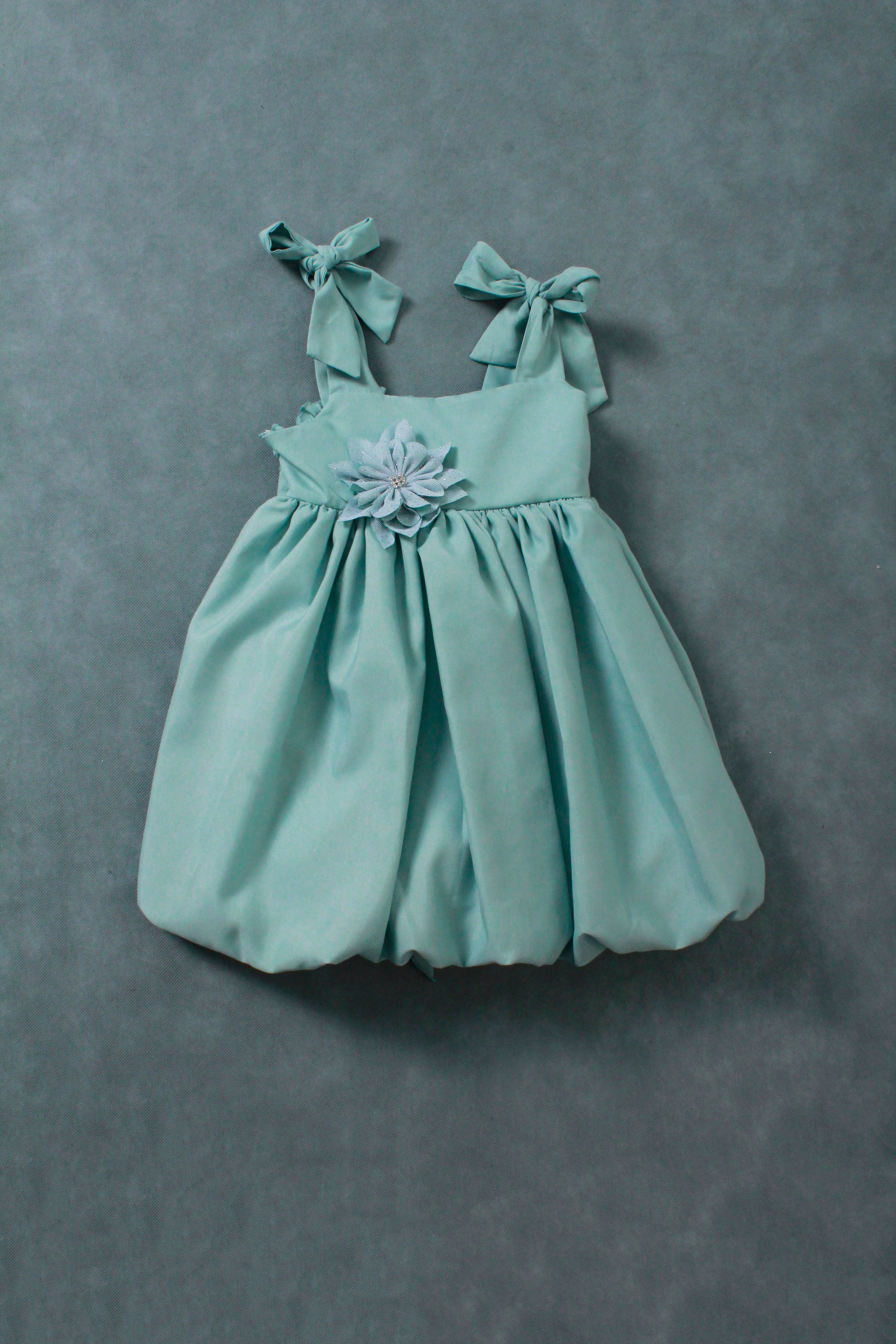 VESTIDO BEBITA MONO FLOR GLOBO