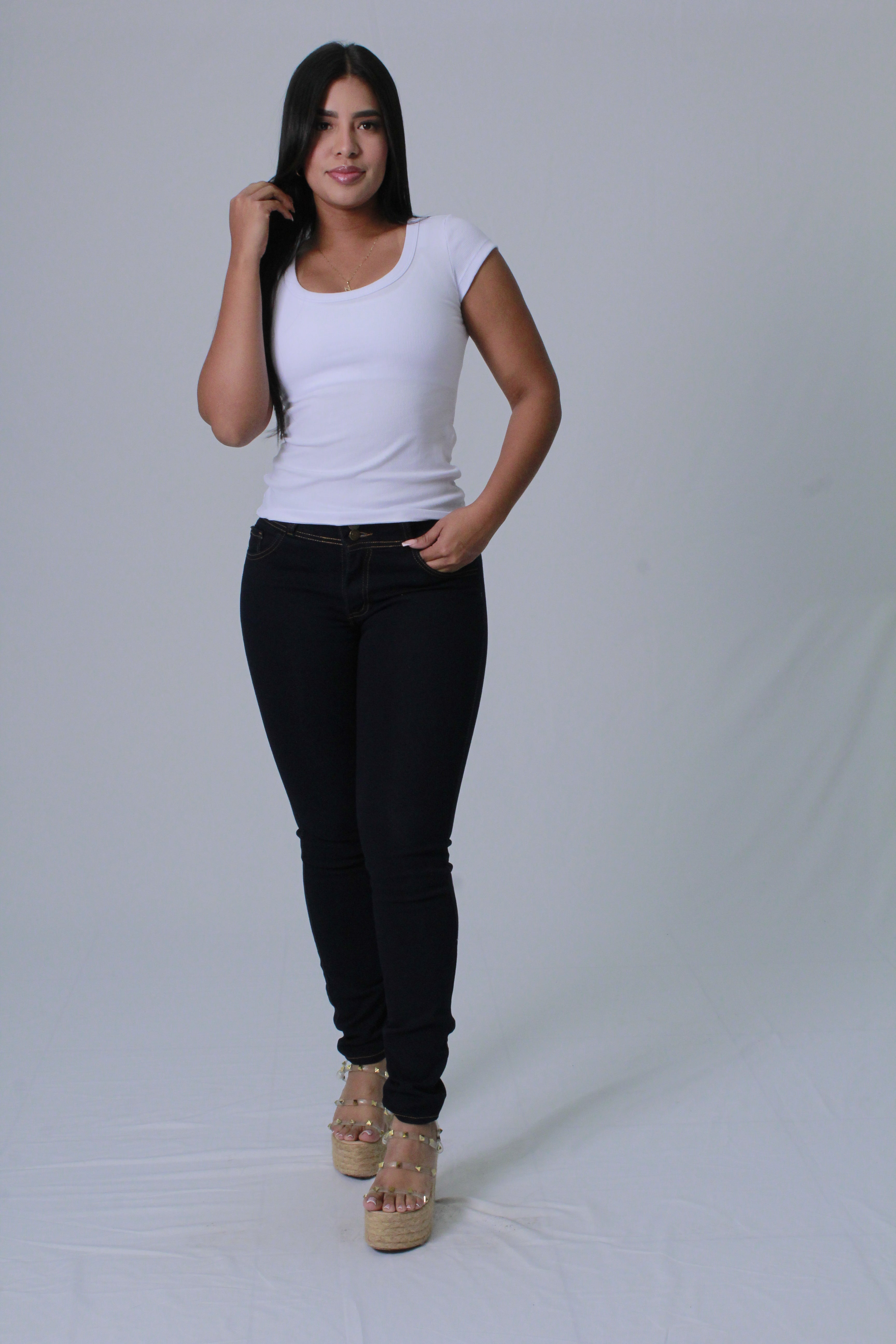 BLUSA MUJER MANGA CORTA BASICA