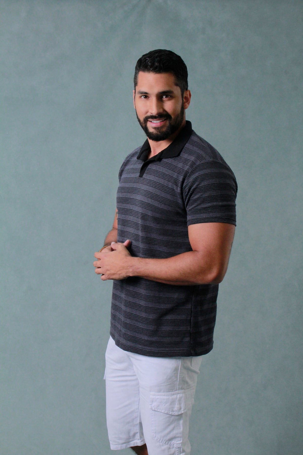 CAMISETA TIPO POLO HOMBRE TEXTURA