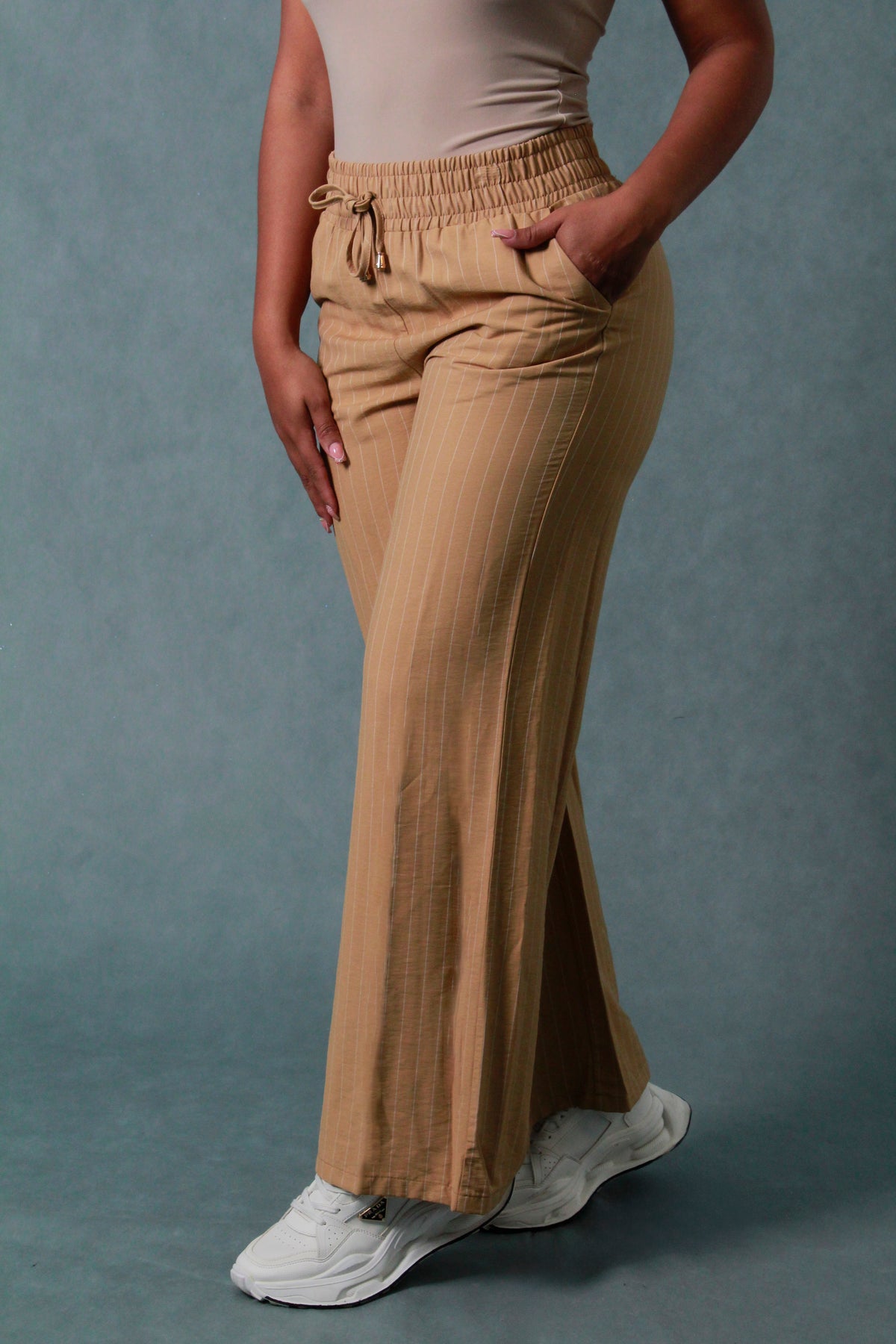 PANTALON MUJER OLAN RAYAS PRETINA