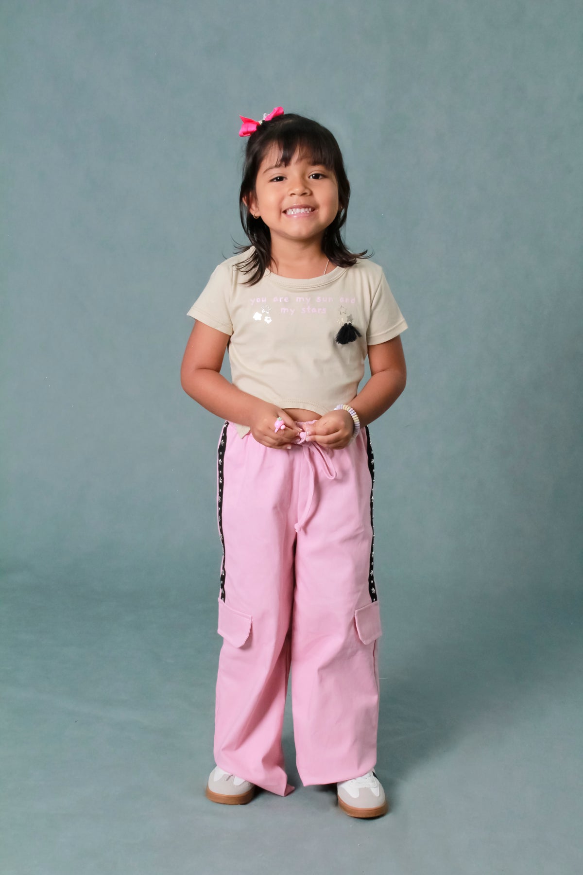 CONJUNTO NINA POMPON CARGOS METIDO