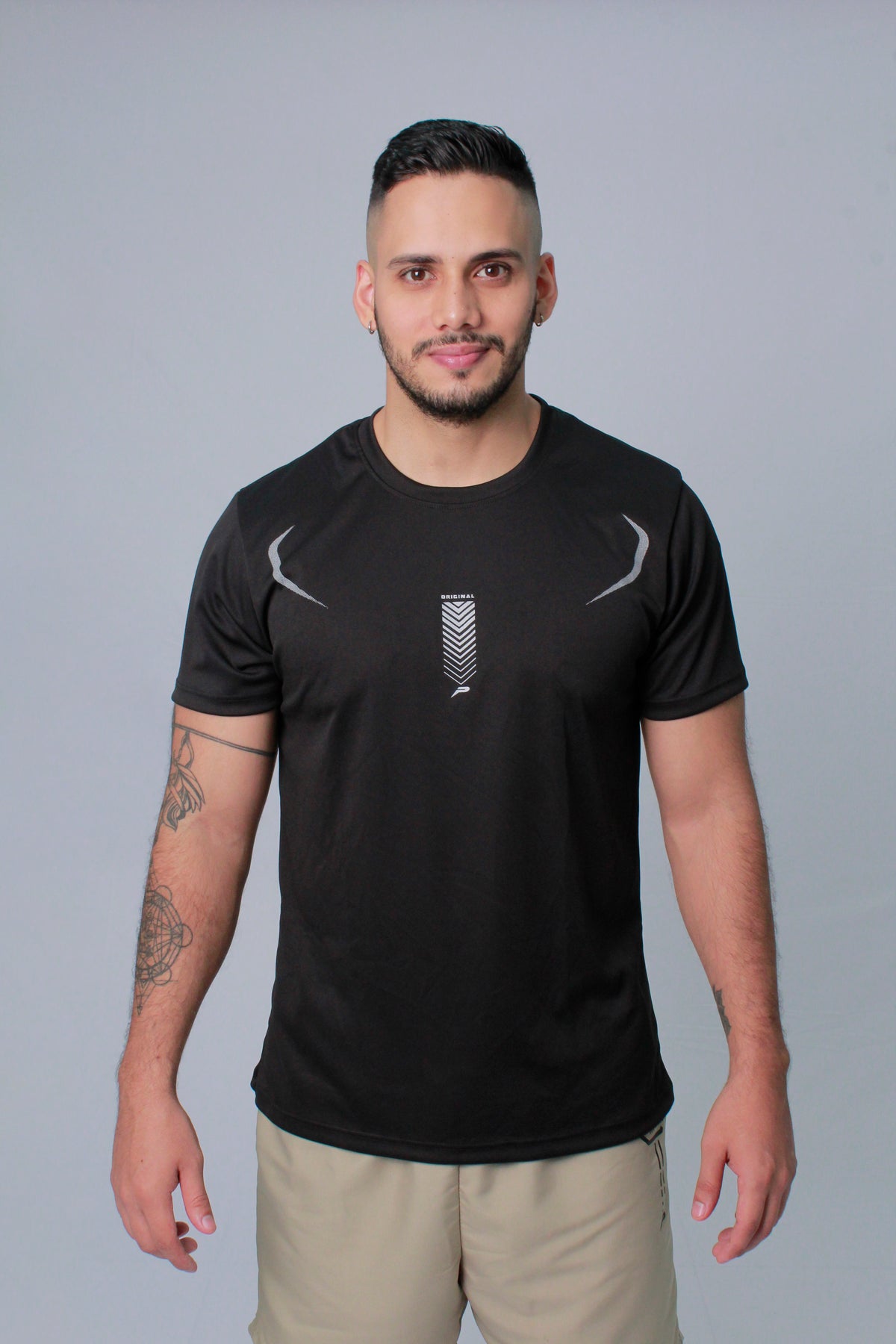 camiseta Deportiva con estampado localizado