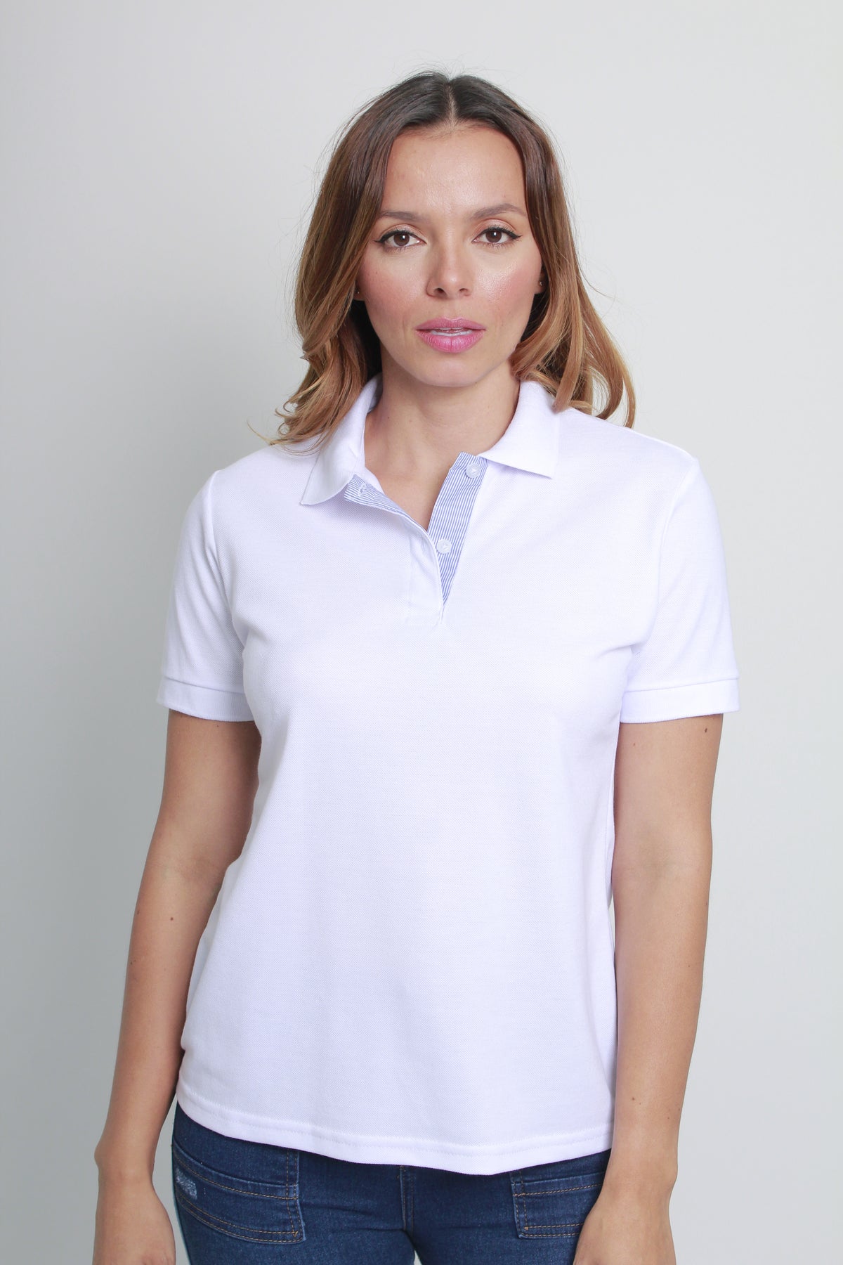 CAMISETA TIPO POLO  DE MUJER -BLANCA